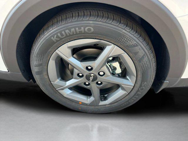 new 2025 Kia K4 car, priced at $24,353