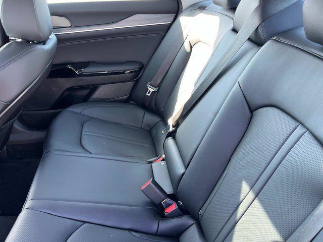 new 2025 Kia K5 car, priced at $34,550