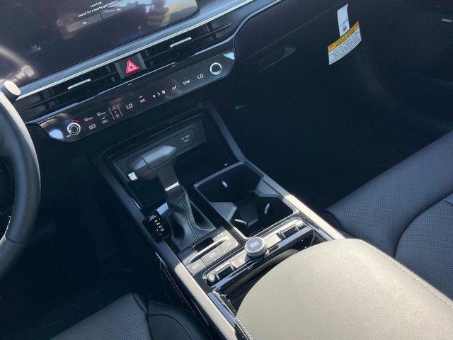 new 2025 Kia K5 car, priced at $34,550