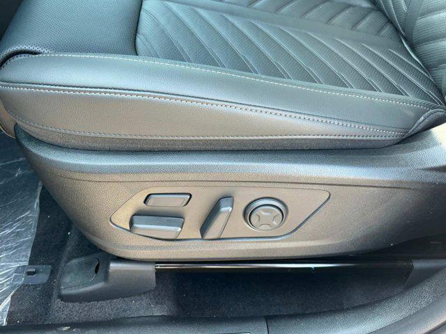 new 2025 Kia Sorento car, priced at $47,025