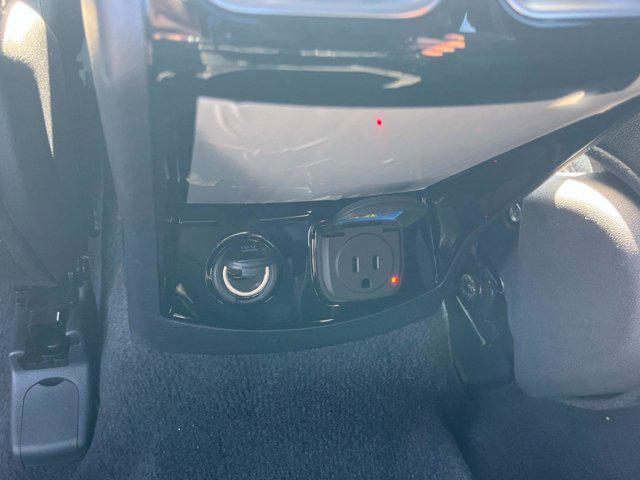 new 2025 Kia Sorento car, priced at $47,025