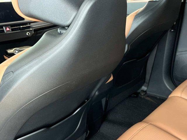 new 2026 Kia EV9 car, priced at $60,470
