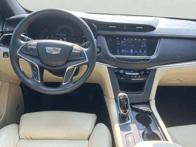 used 2017 Cadillac XT5 car, priced at $17,742