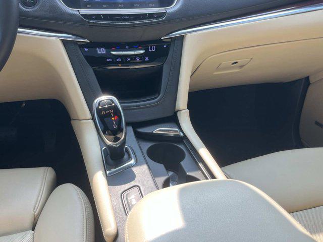 used 2017 Cadillac XT5 car, priced at $17,742