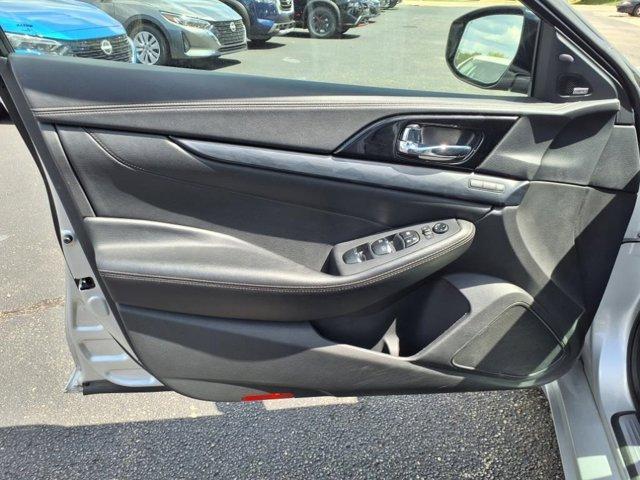 used 2022 Nissan Maxima car, priced at $28,995