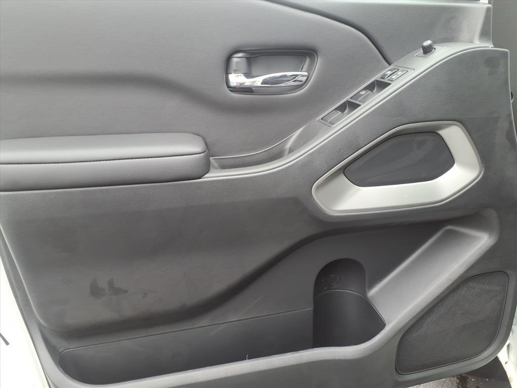 new 2025 Nissan Frontier car, priced at $42,205