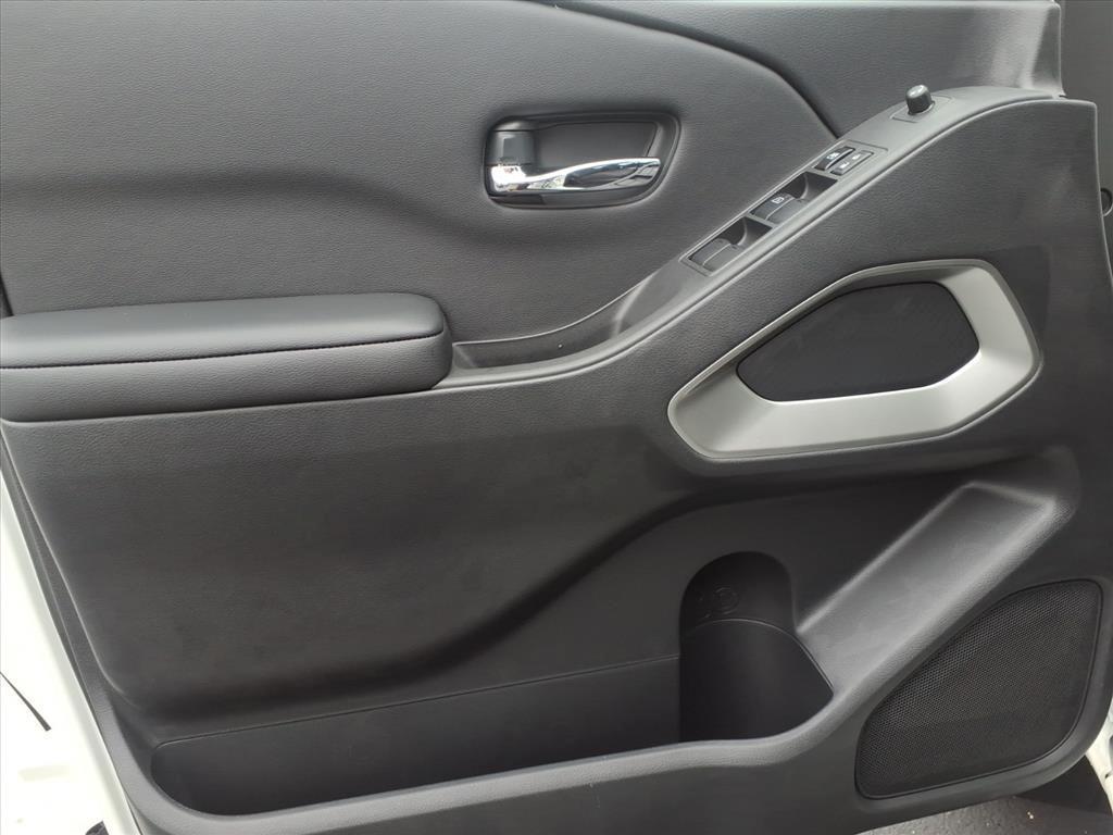 new 2025 Nissan Frontier car, priced at $42,205