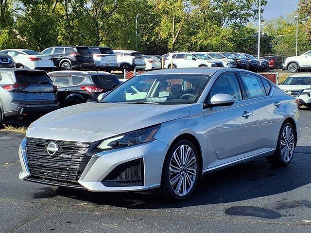 new 2025 Nissan Altima car, priced at $34,462