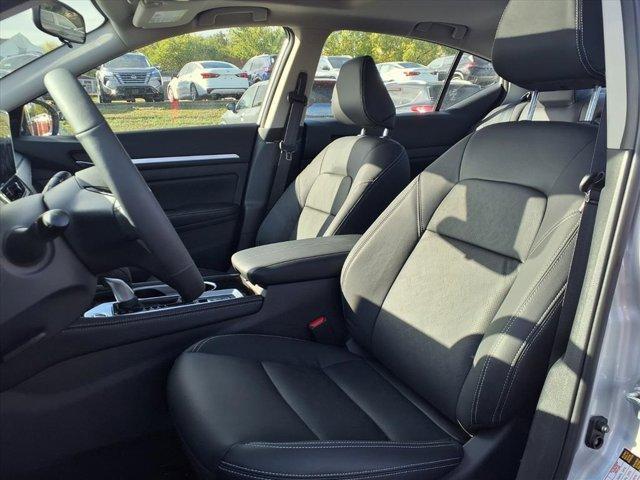 new 2025 Nissan Altima car, priced at $34,462