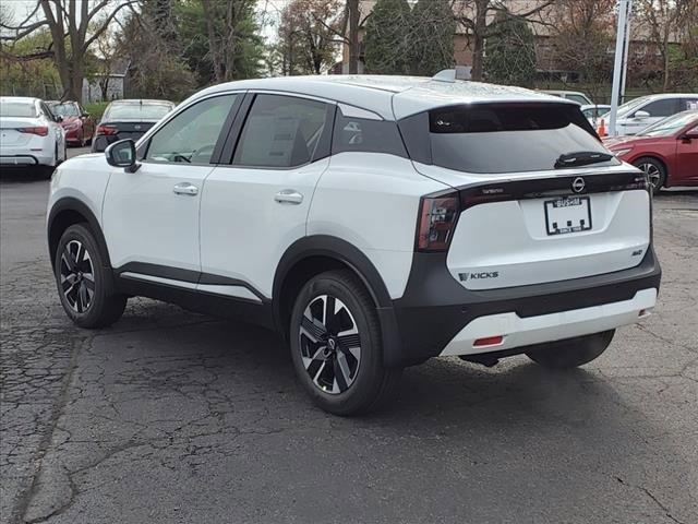 new 2025 Nissan Kicks car, priced at $26,923