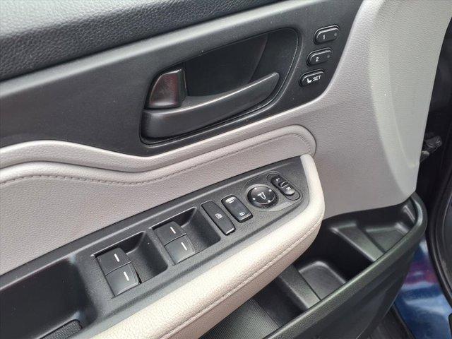 used 2020 Honda Odyssey car, priced at $27,489