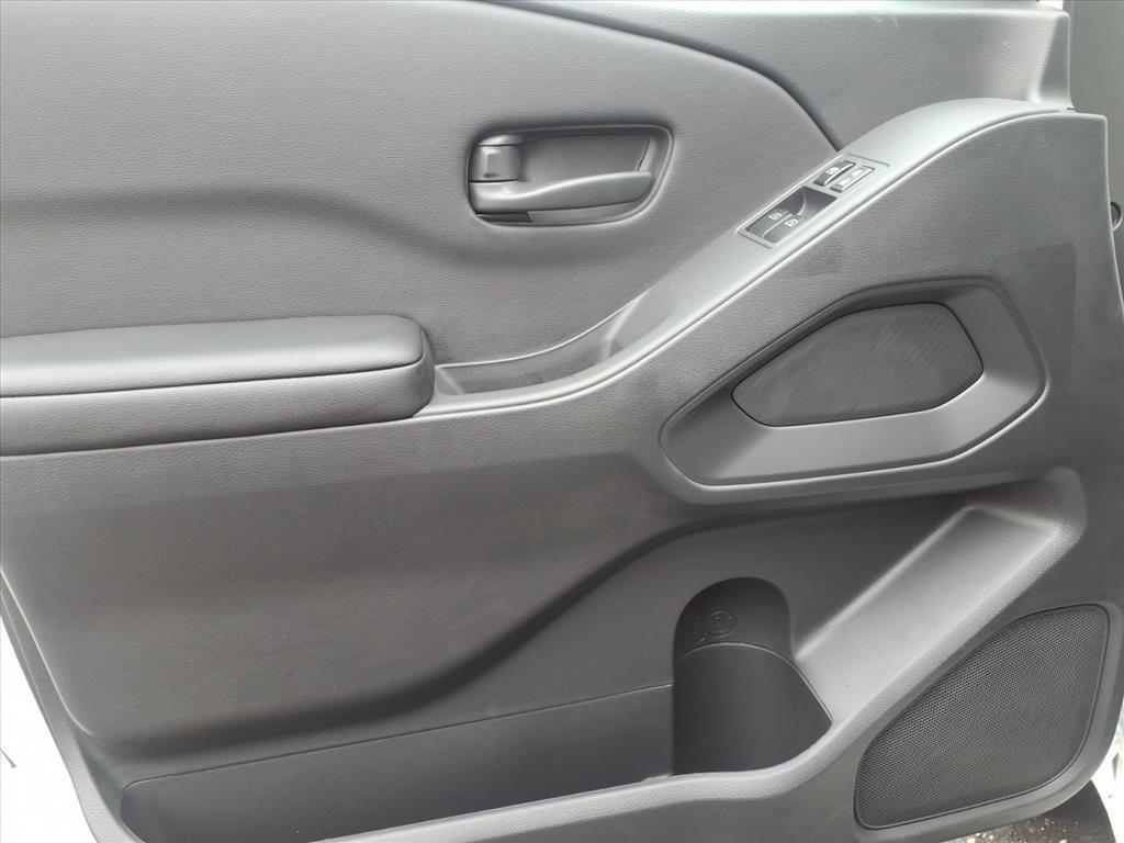 new 2026 Nissan Frontier car