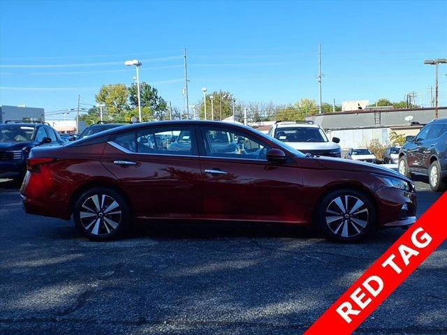 used 2021 Nissan Altima car, priced at $14,895