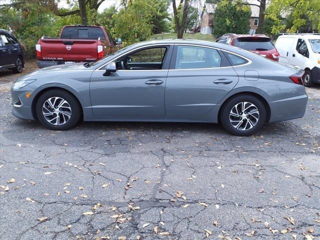 used 2022 Hyundai Sonata Hybrid car, priced at $25,495