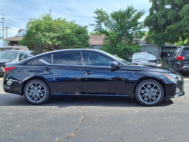 used 2024 Nissan Altima car, priced at $31,995