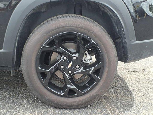 used 2025 Chevrolet Trax car, priced at $27,495