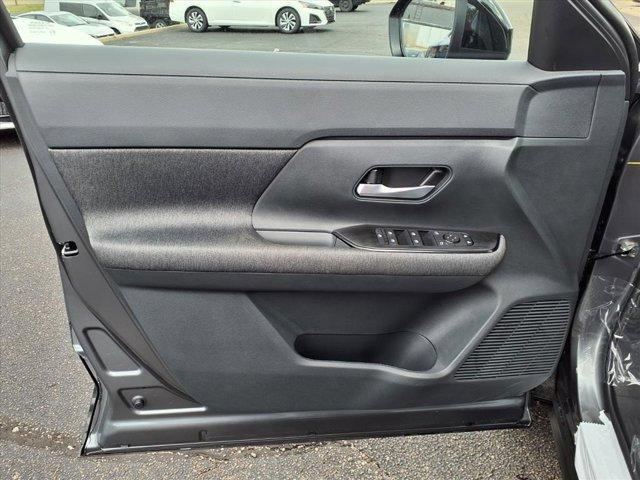 new 2026 Nissan Kicks car, priced at $28,075