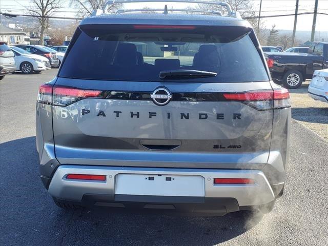 new 2024 Nissan Pathfinder car, priced at $45,167