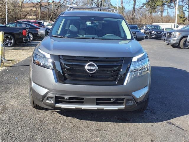 new 2024 Nissan Pathfinder car, priced at $45,167