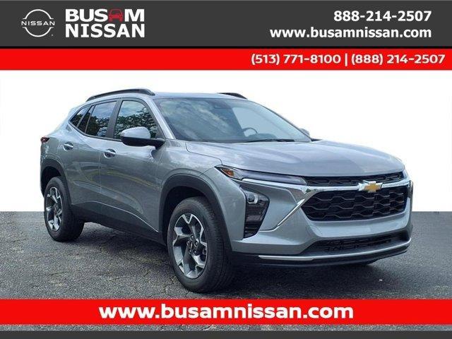 used 2025 Chevrolet Trax car, priced at $28,494