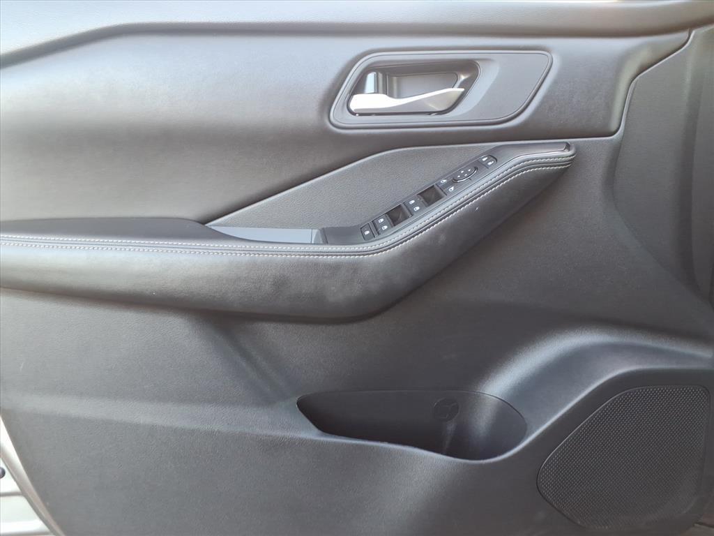 used 2024 Nissan Rogue car, priced at $26,795