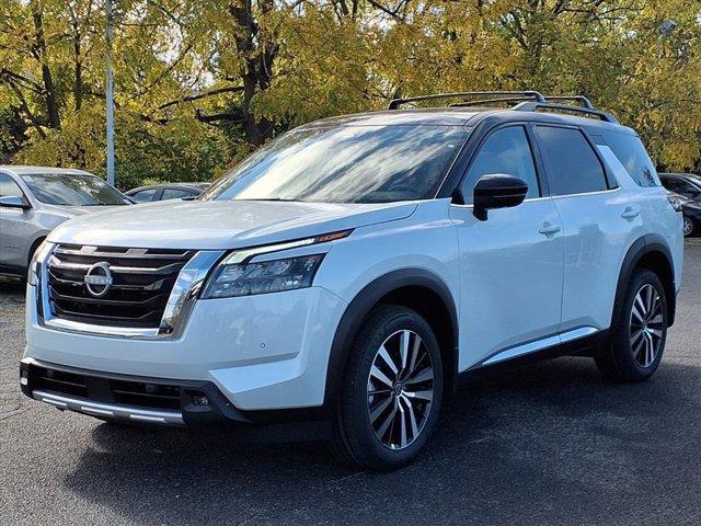 new 2025 Nissan Pathfinder car, priced at $51,823