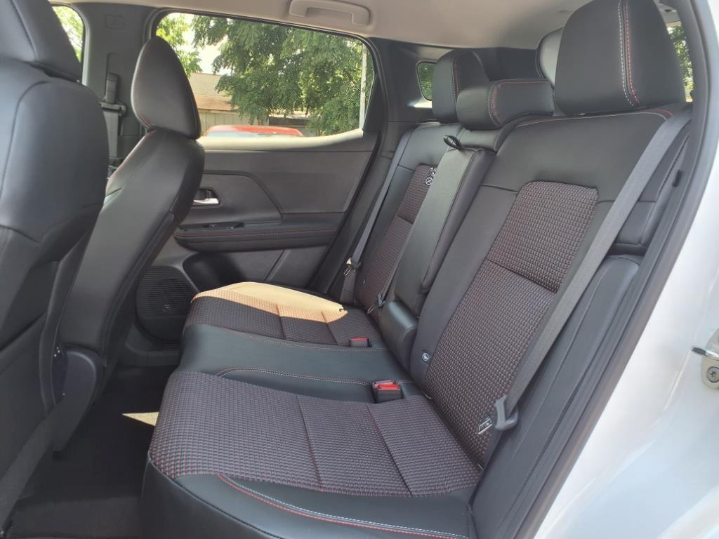 new 2025 Nissan Kicks car
