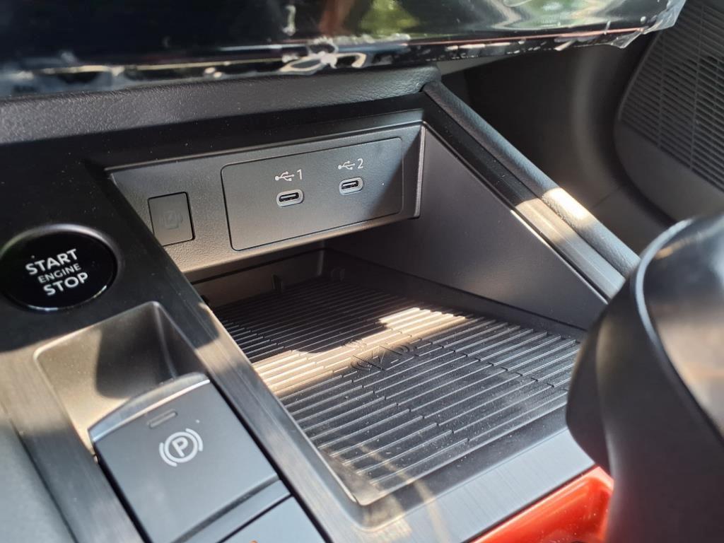 new 2025 Nissan Kicks car