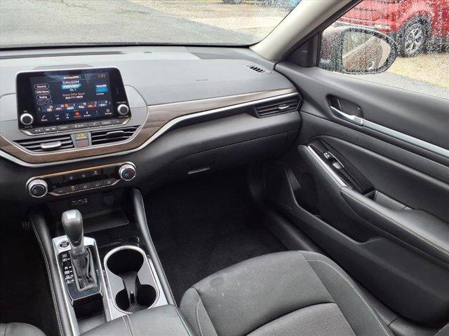 used 2023 Nissan Altima car, priced at $21,900