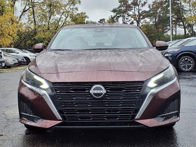 used 2023 Nissan Altima car, priced at $21,900