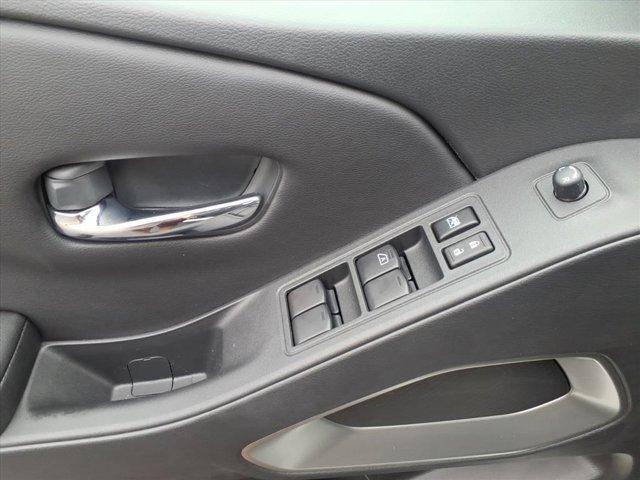 new 2025 Nissan Frontier car, priced at $42,205