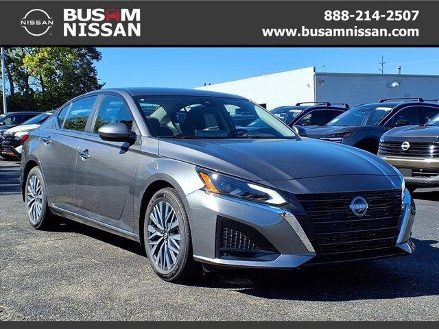 new 2025 Nissan Altima car, priced at $30,630