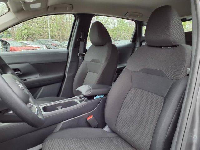 new 2025 Nissan Kicks car