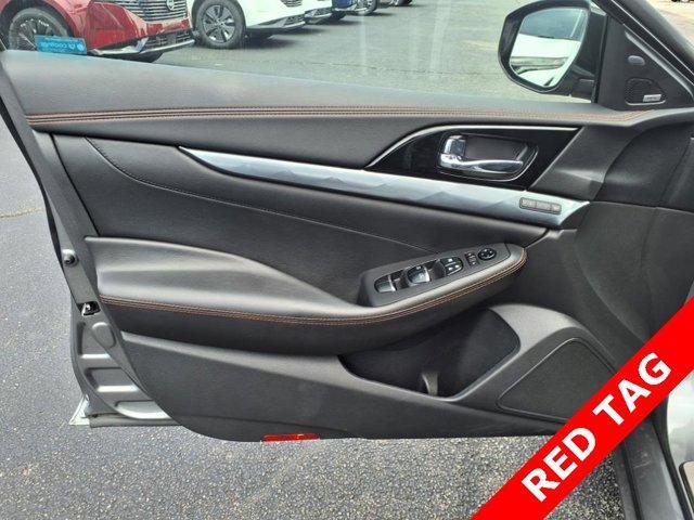 used 2022 Nissan Maxima car, priced at $27,995