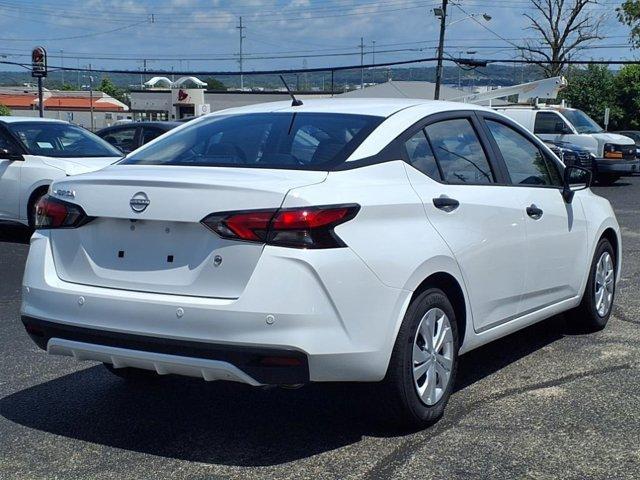 new 2025 Nissan Versa car