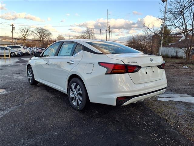 new 2025 Nissan Altima car, priced at $26,995