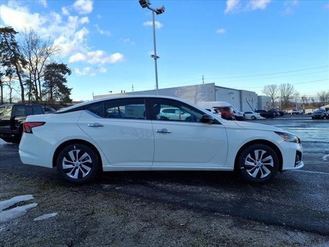 new 2025 Nissan Altima car, priced at $26,995