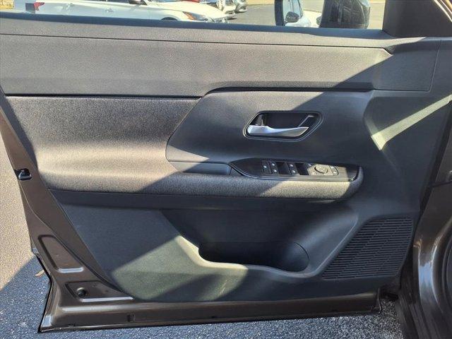 new 2026 Nissan Kicks car, priced at $27,501