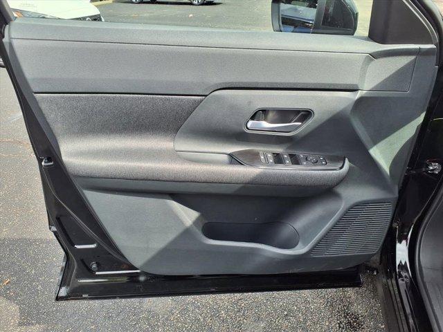 new 2026 Nissan Kicks car, priced at $28,677