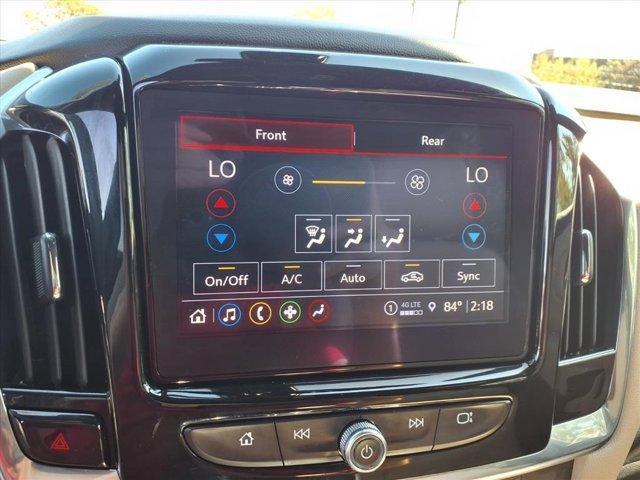 used 2022 Chevrolet Traverse car, priced at $27,995