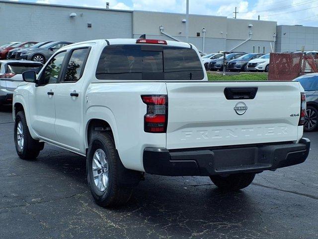 new 2025 Nissan Frontier car, priced at $38,321