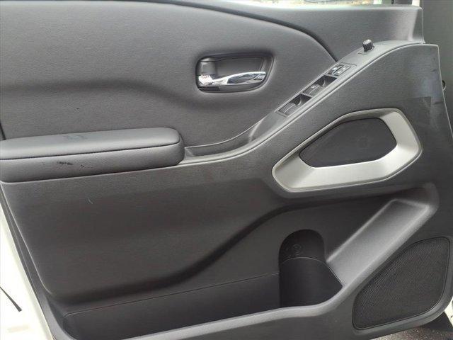 new 2025 Nissan Frontier car, priced at $42,205