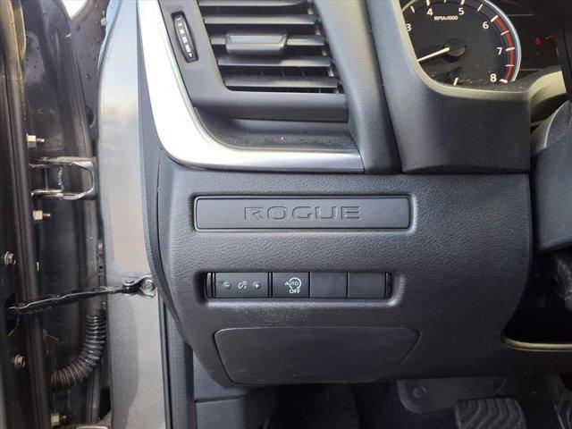 used 2024 Nissan Rogue car, priced at $26,995
