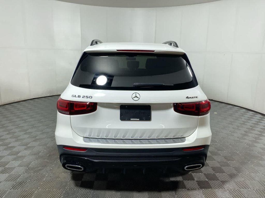 used 2021 Mercedes-Benz GLB 250 car, priced at $28,990