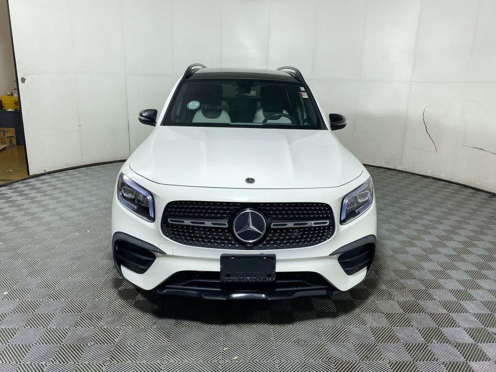 used 2021 Mercedes-Benz GLB 250 car, priced at $28,990