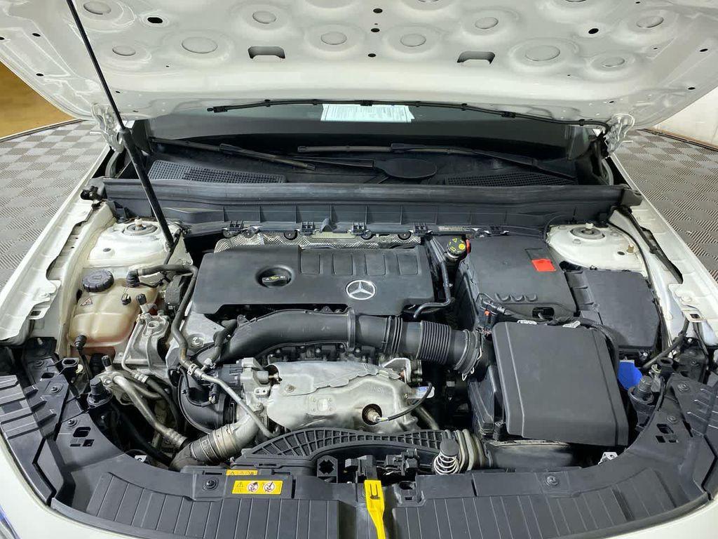 used 2021 Mercedes-Benz GLB 250 car, priced at $28,990