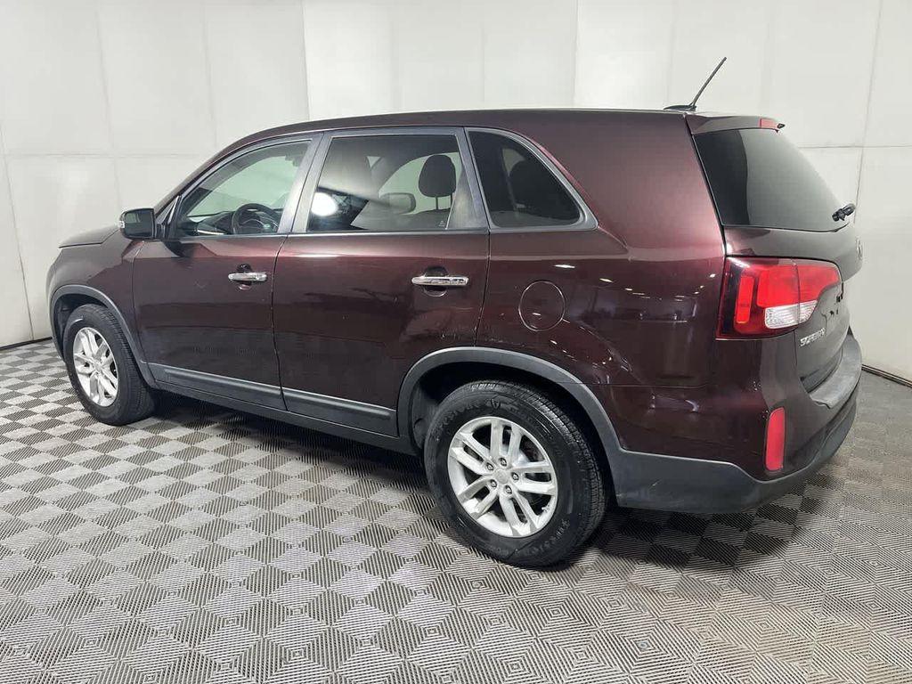 used 2014 Kia Sorento car, priced at $8,990