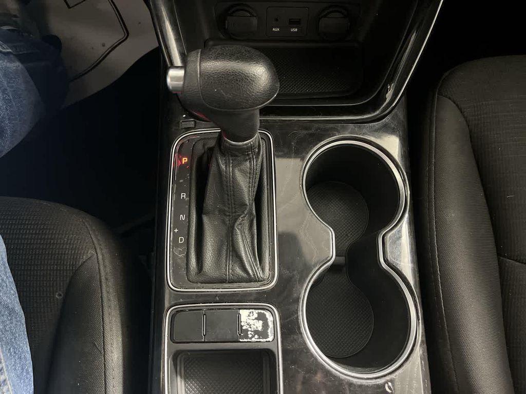 used 2014 Kia Sorento car, priced at $8,990