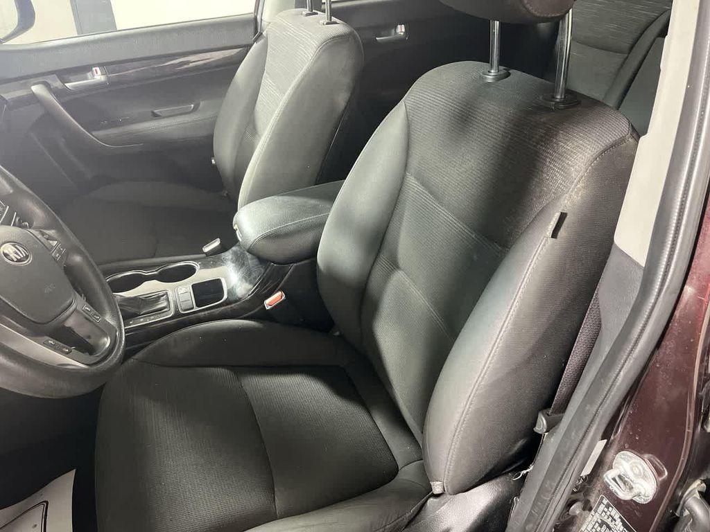 used 2014 Kia Sorento car, priced at $8,990