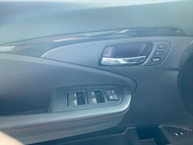 used 2022 Honda Pilot car, priced at $38,990